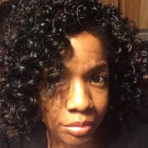 Meet your Posher, Lorraine